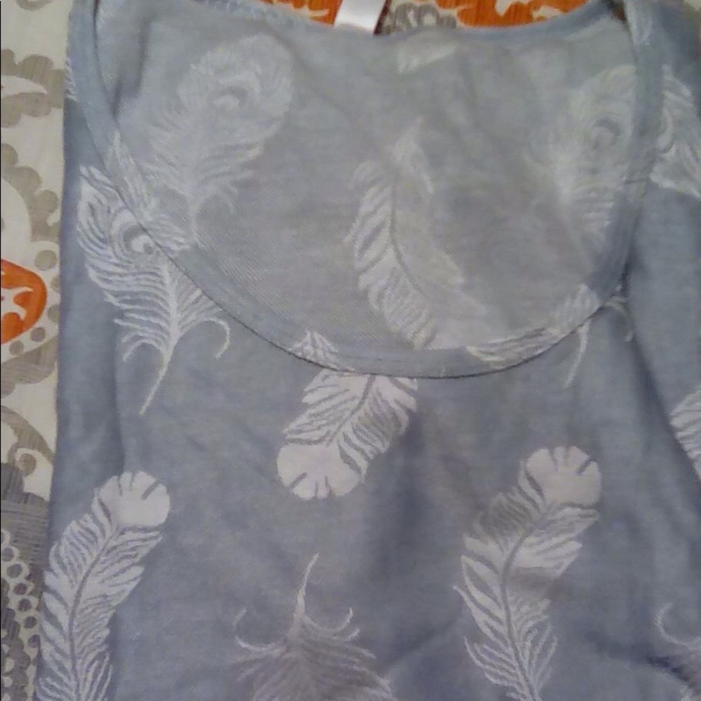 Lularoe Classic tee